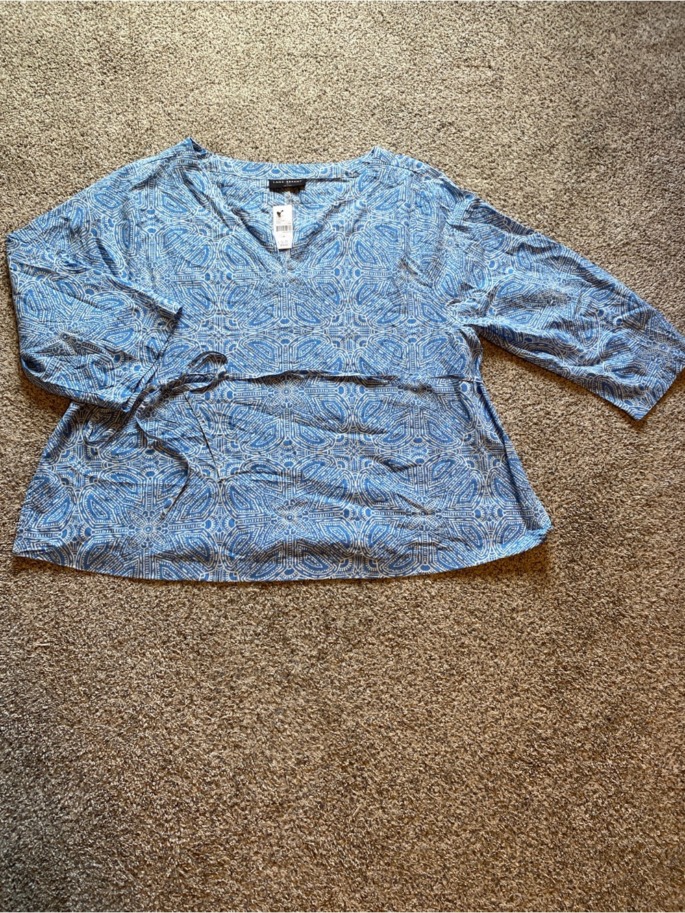 Lane Bryant NWT Women’s Blue Tribal Patterned V-Neck Tunic Top Size 16